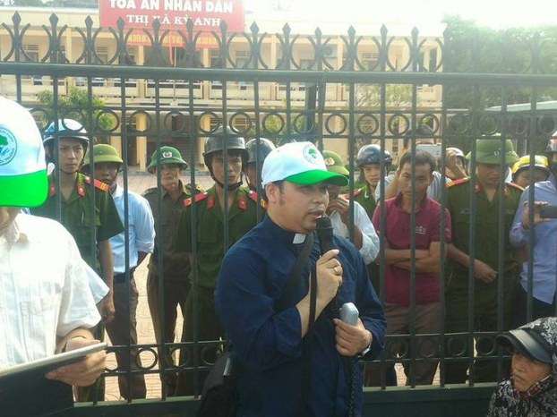 Dang Huu Nam Feb 14 protest