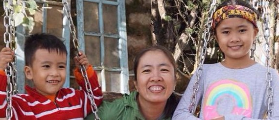 Me Nam and children 2